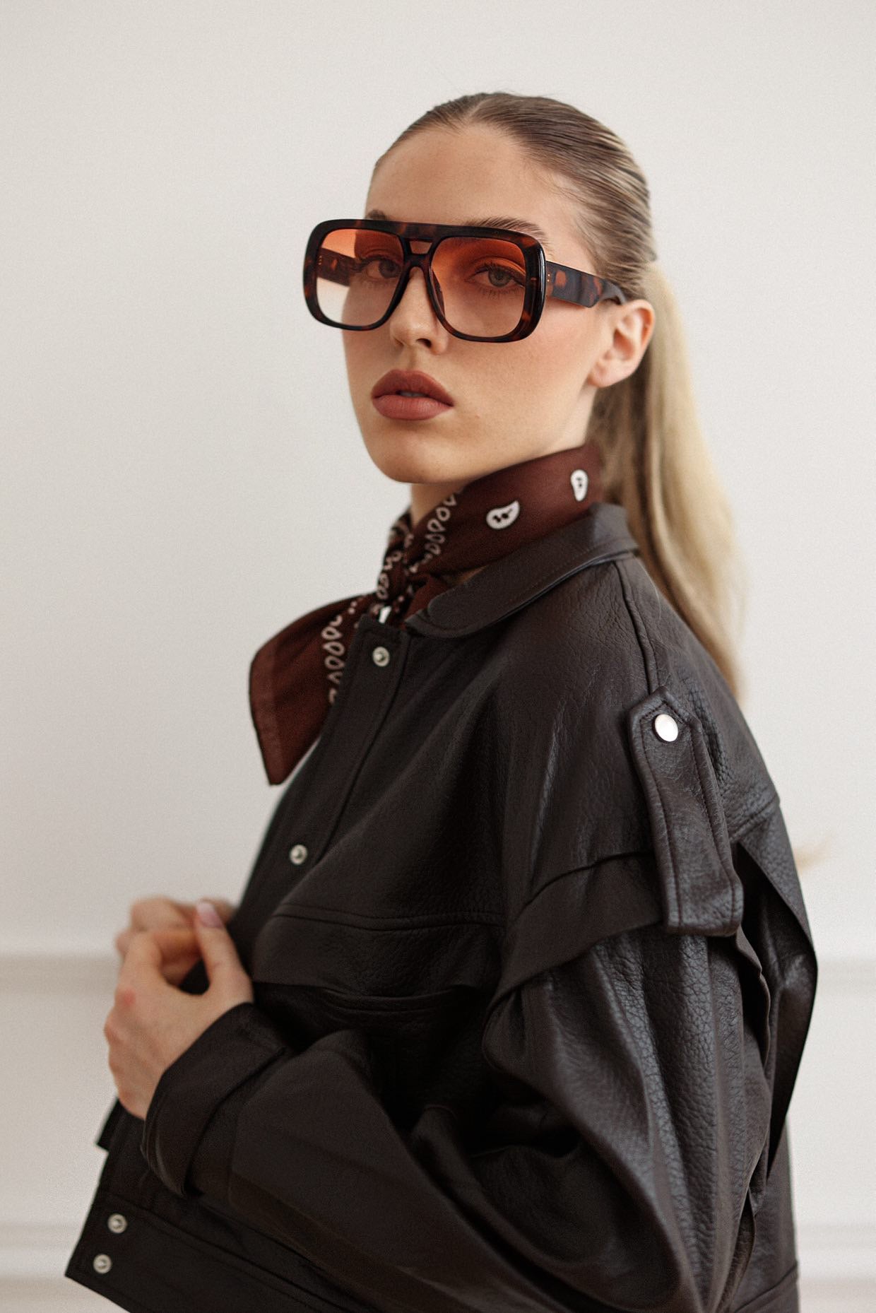 KURTKA ROGUE BROWN