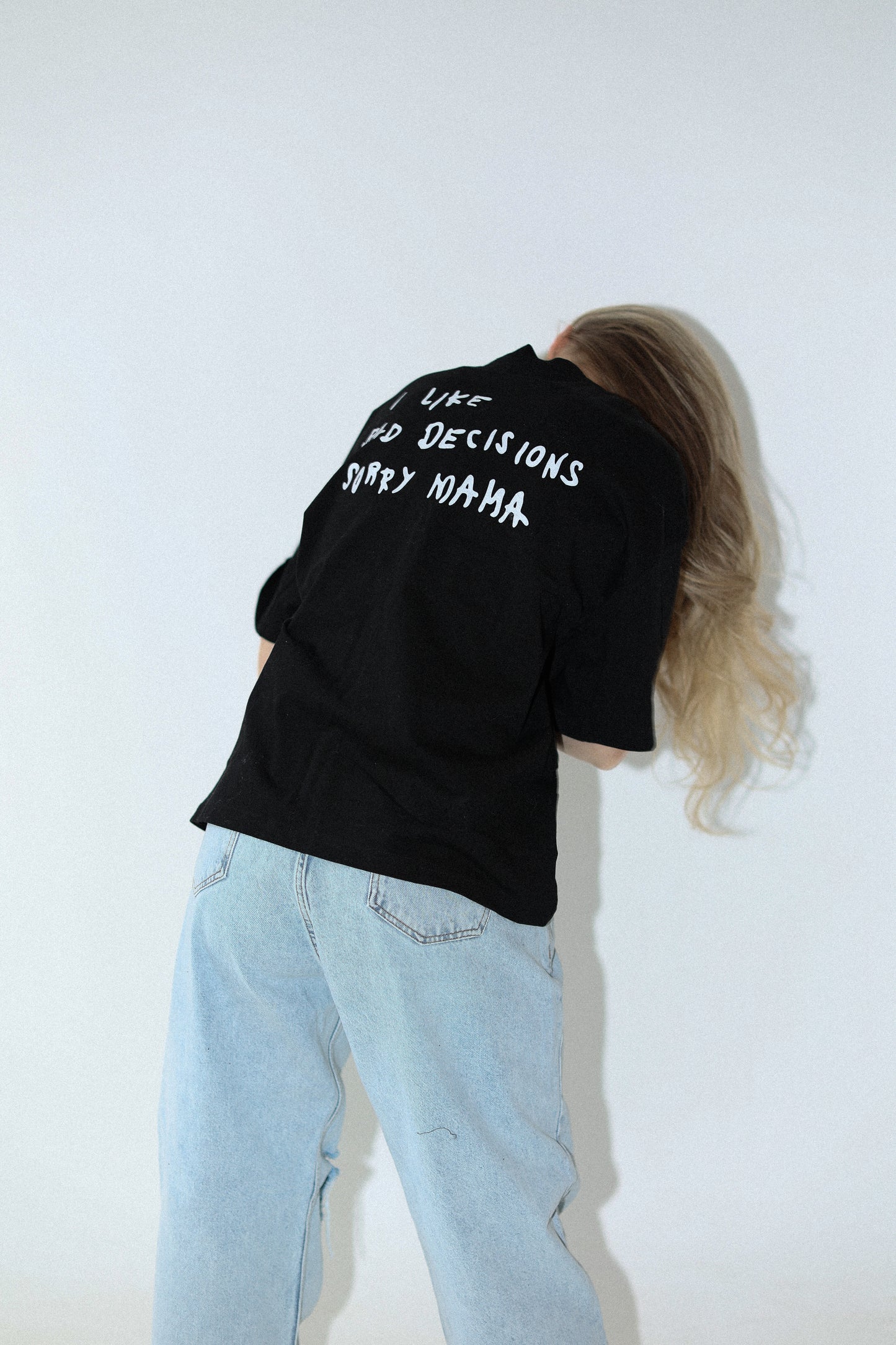 T-SHIRT BAD DECISIONS BLACK
