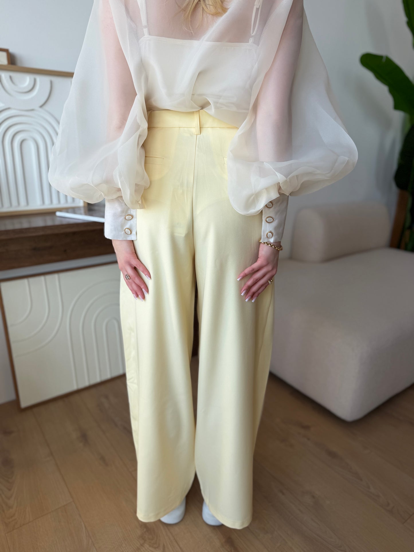 Spodnie damskie wide leg z wysokim stanem Sunny Elegance żółte