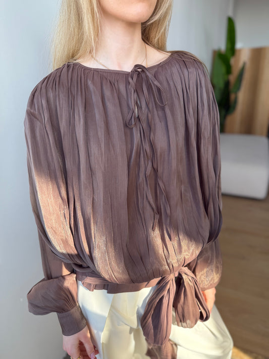 Koszula damska połyskująca z wiązaniem Glossy brązowa