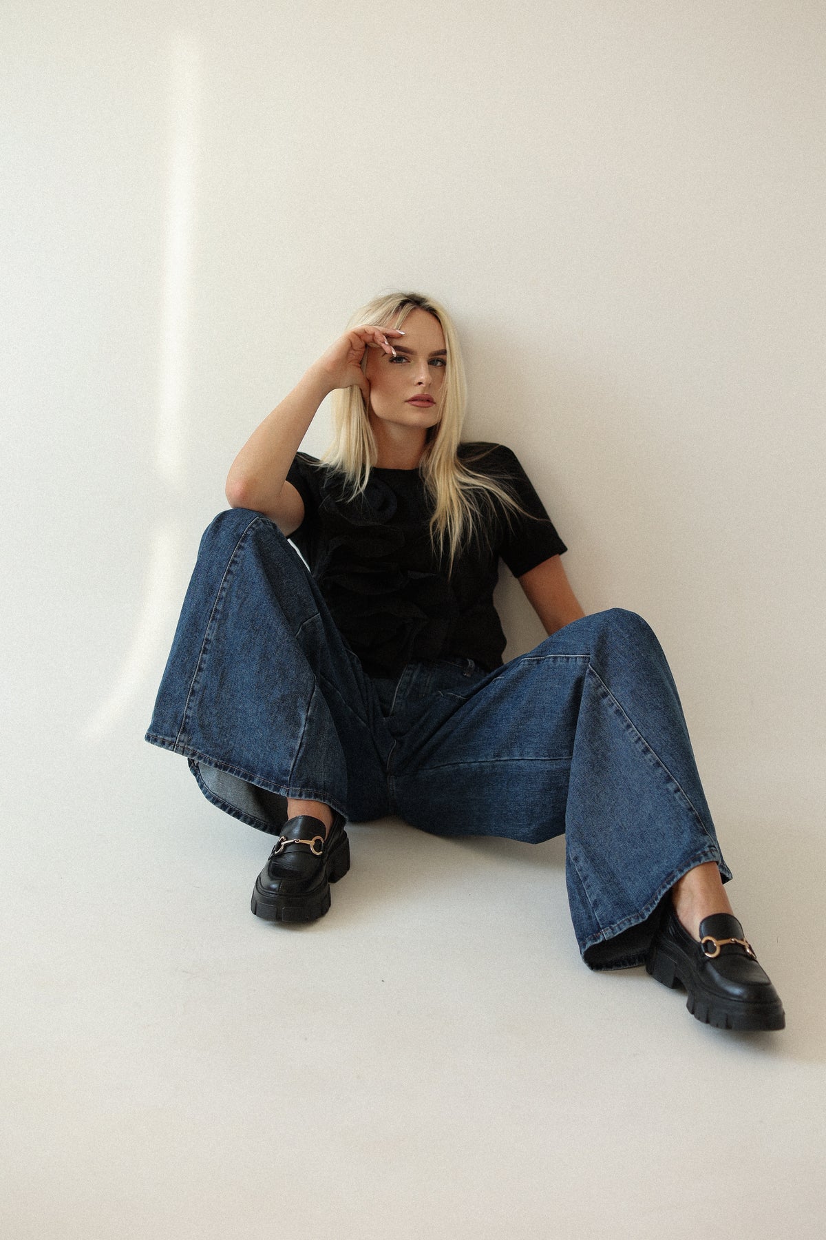 Jeansy damskie rozszerzane Wide granatowe