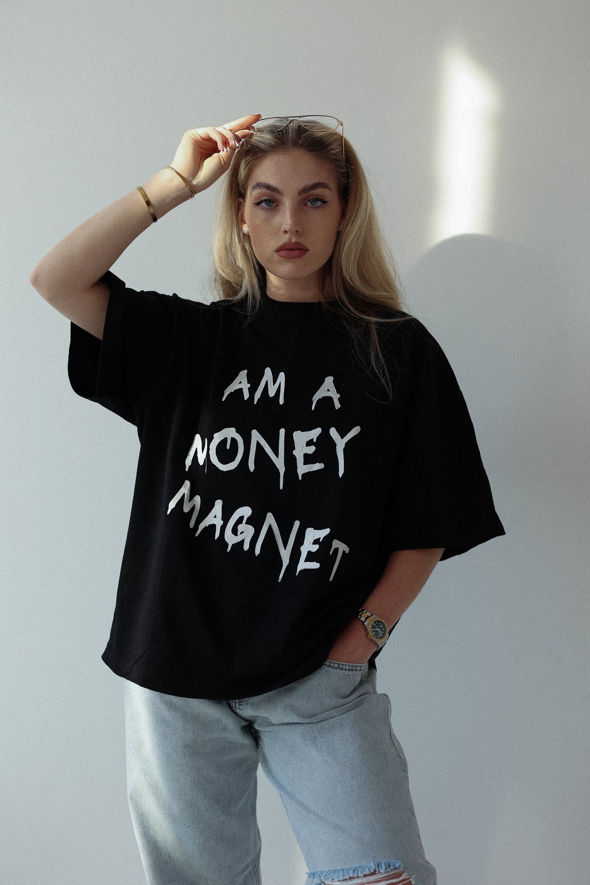 Koszulka damska z napisem Money Magnet czarna